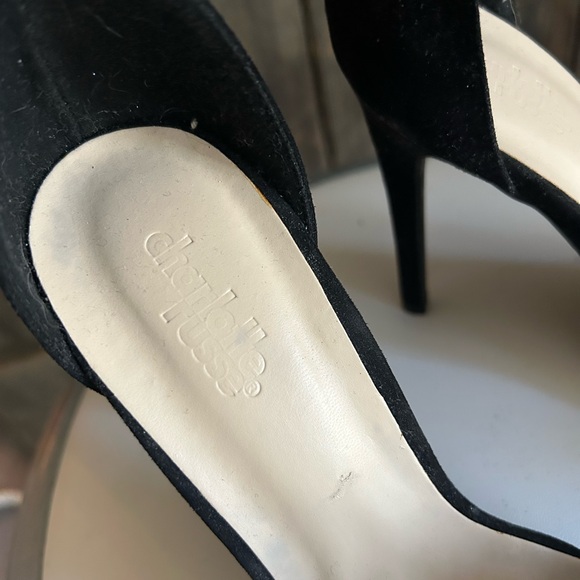 Charlotte Russe black heel with fluffy toe strap and belt style ankle strap - Picture 5 of 6